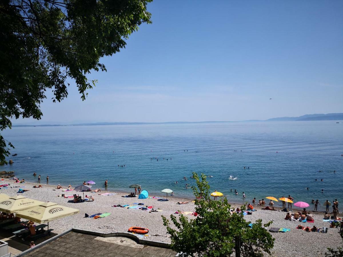 Golden View Appartement Rijeka Buitenkant foto