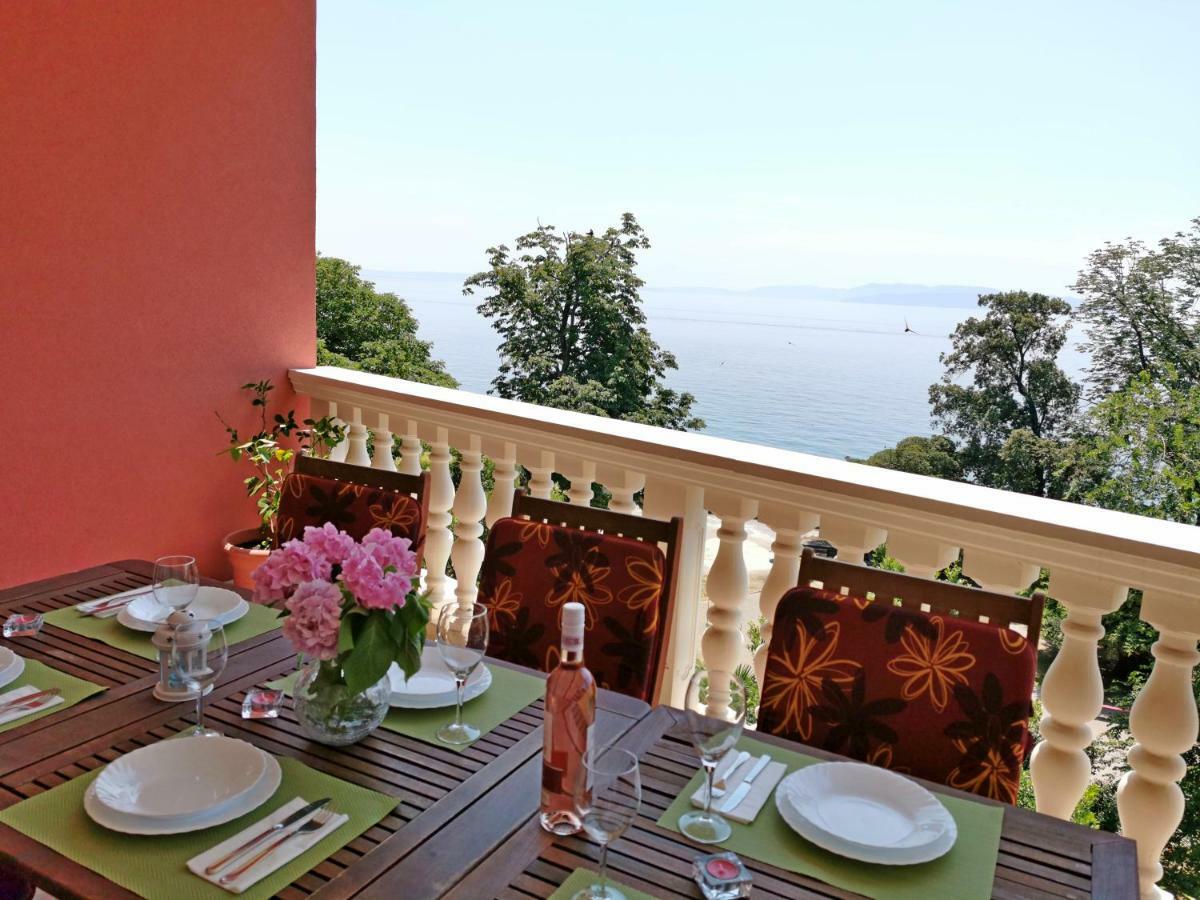 Golden View Appartement Rijeka Buitenkant foto